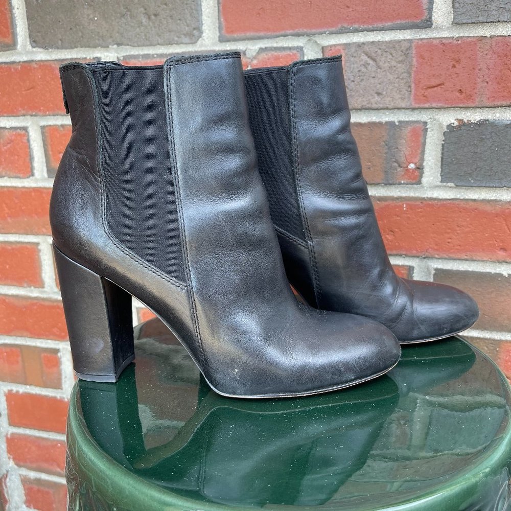 SAM EDELMAN ANKLE BOOTIES